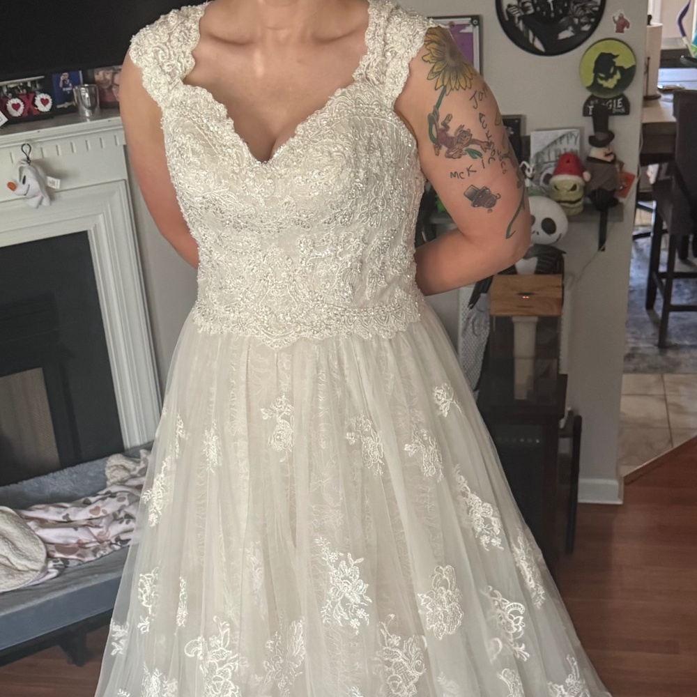 wedding dress